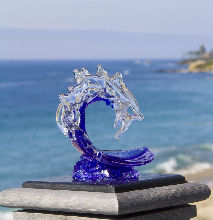 Extra Small Tsunami Glass Wave Wyland Worldwide